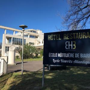 Photo Hotel Biarritz Atlantique - Lycée Hotelier - Management School