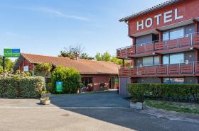 Sure Hotel by Best Western Biarritz Aeroport - photo 4