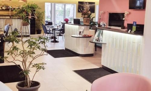 Sure Hotel by Best Western Biarritz Aeroport - photo 2